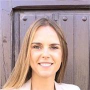 Ayudo a estudiantes de Grado en Turismo y Dirección Hotelera y FP de Alojamientos y Pisos